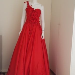 One Shoulder flower detailed Homecoming Ballgown